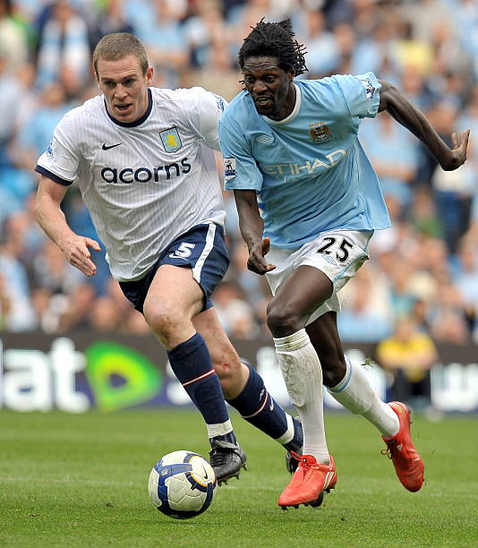 取决于两方 取决于两方