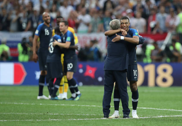 失了赛场上 失了赛场上